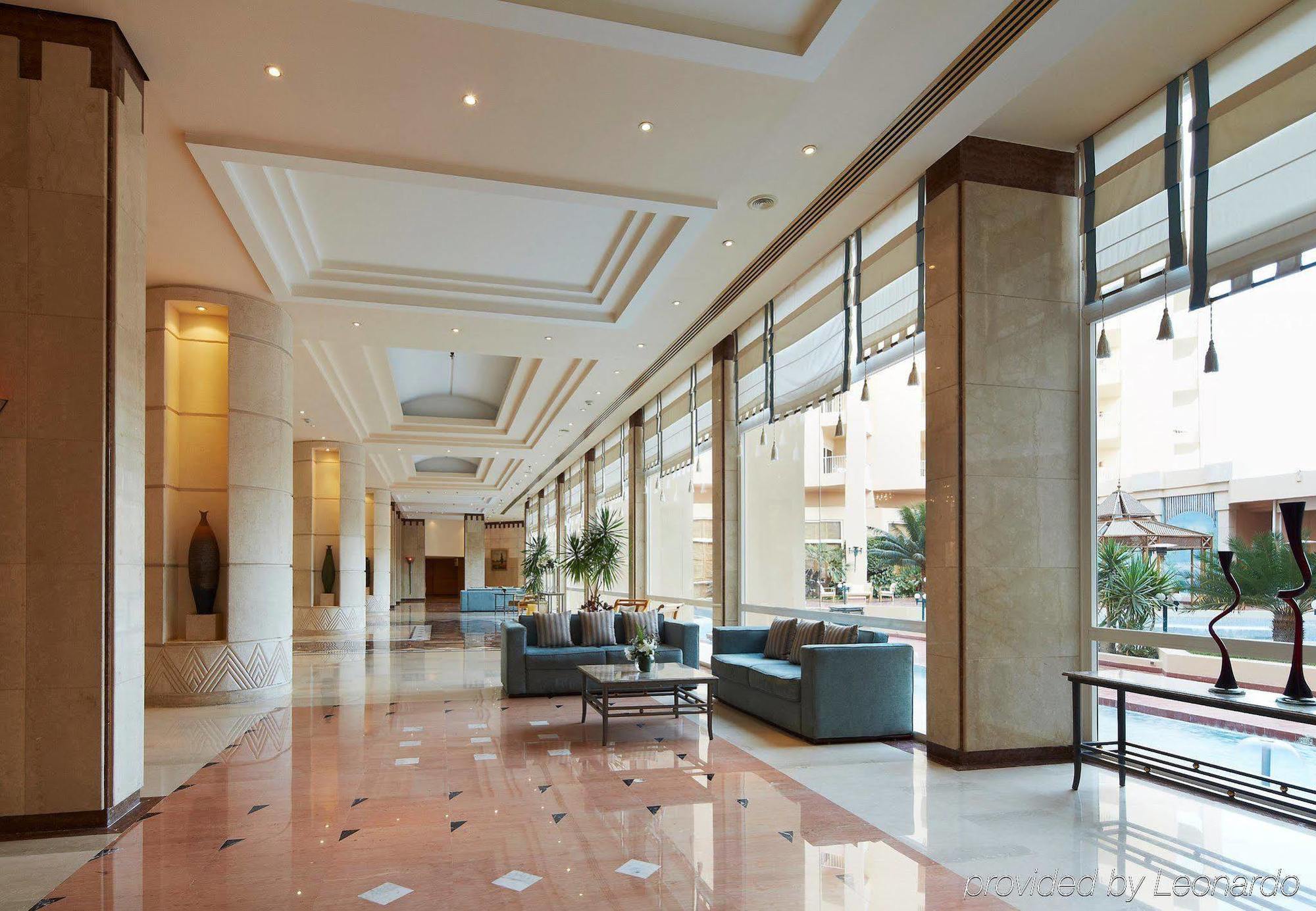 Hurghada Suites & Apartments Serviced By Marriott Exterior foto Lobby